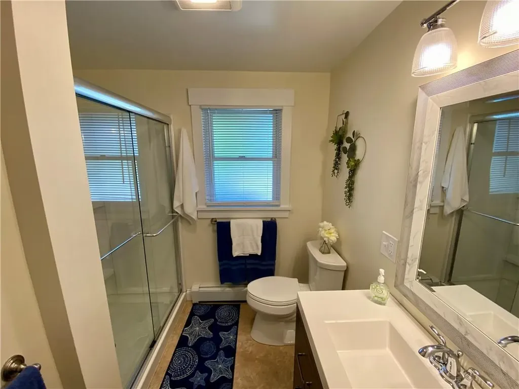 116 Renfrew Avenue Middletown RI 02842