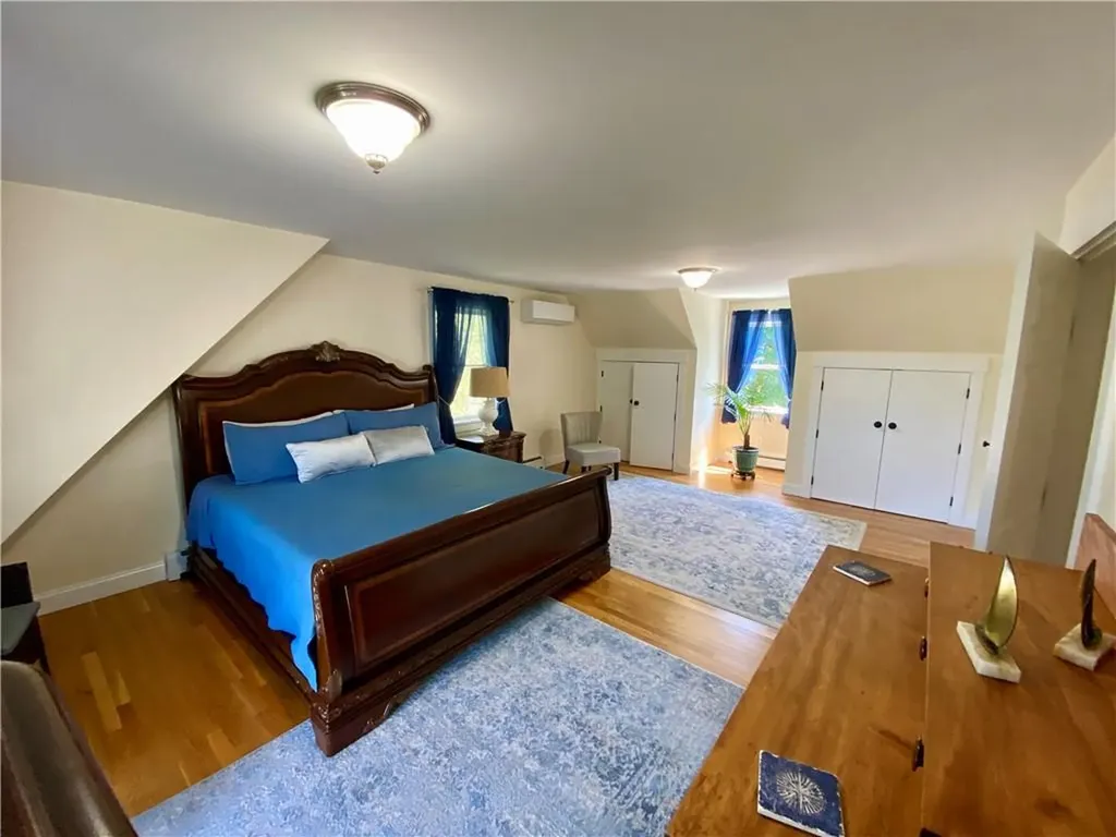 116 Renfrew Avenue Middletown RI 02842