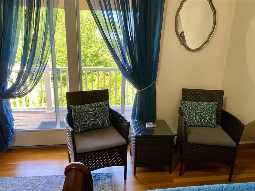 116 Renfrew Avenue Middletown RI 02842
