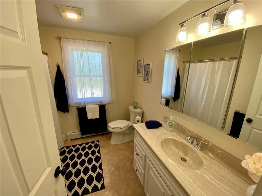 116 Renfrew Avenue Middletown RI 02842