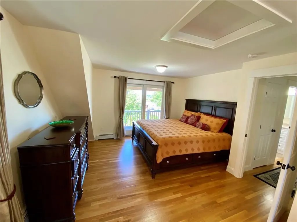 116 Renfrew Avenue Middletown RI 02842