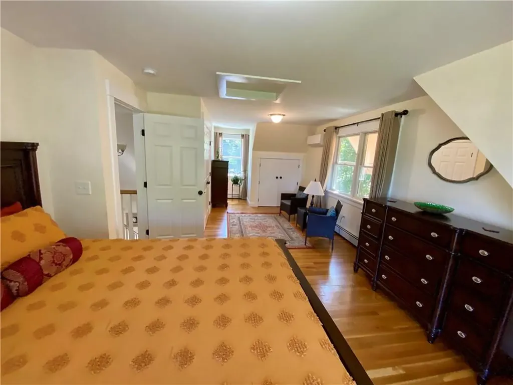 116 Renfrew Avenue Middletown RI 02842