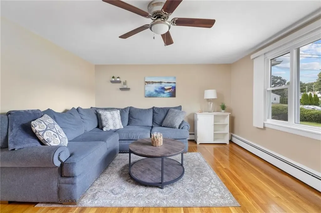 65 Central Avenue Warren RI 02885