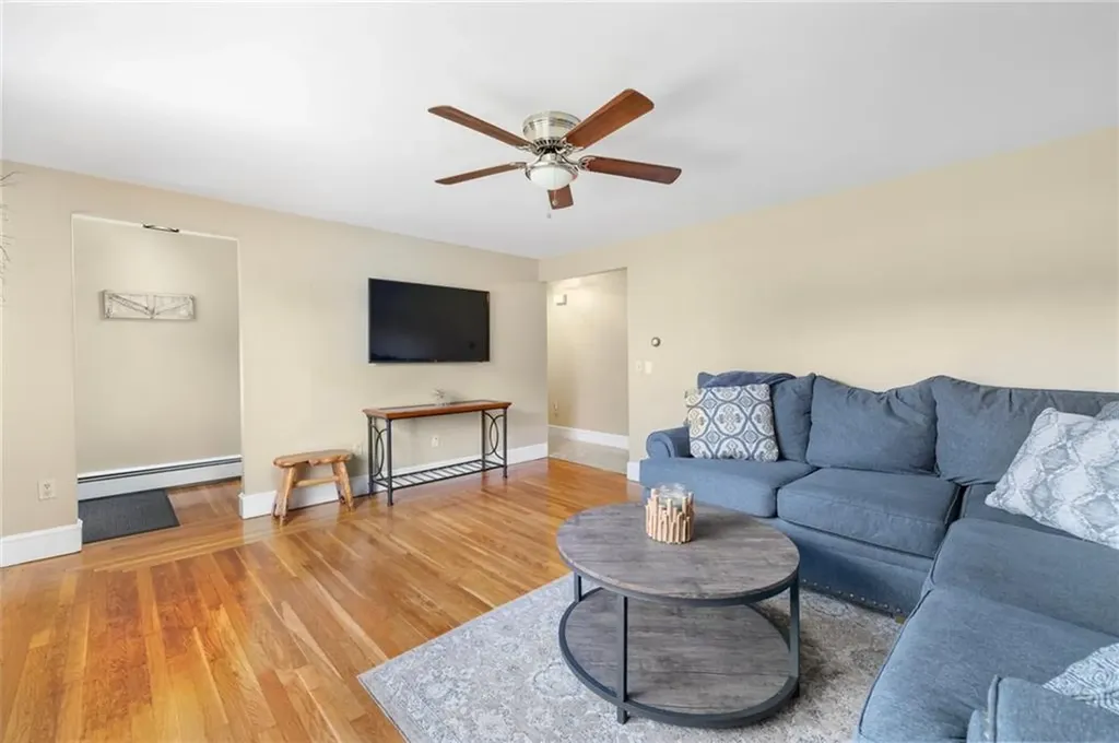 65 Central Avenue Warren RI 02885