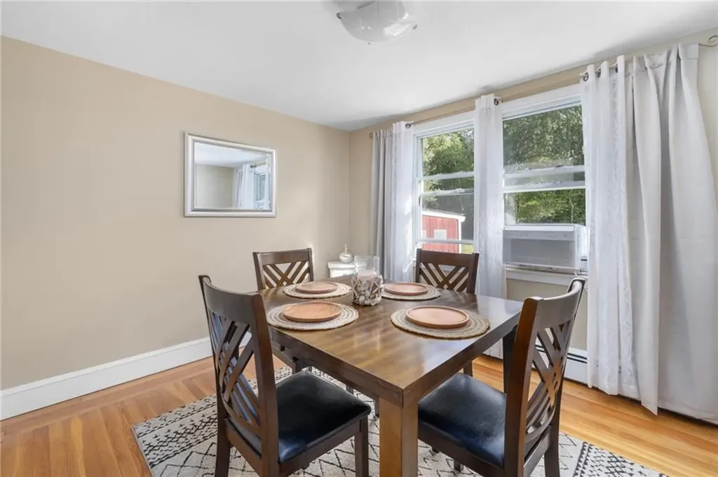 65 Central Avenue Warren RI 02885