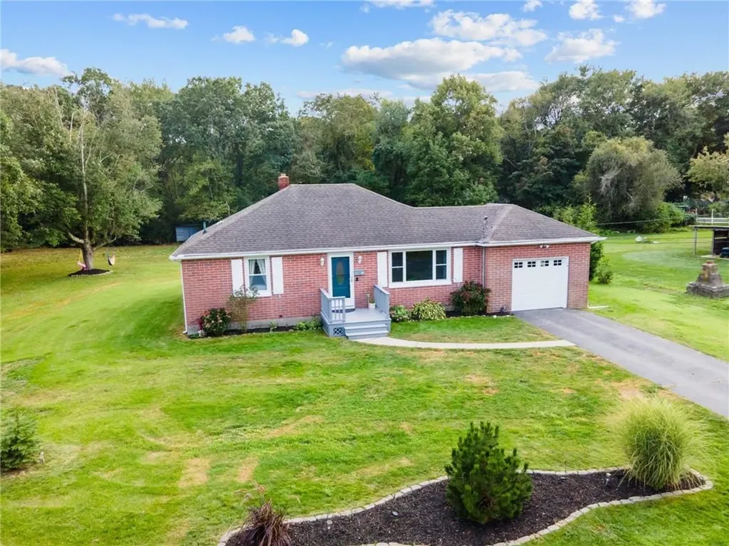 65 Central Avenue Warren RI 02885