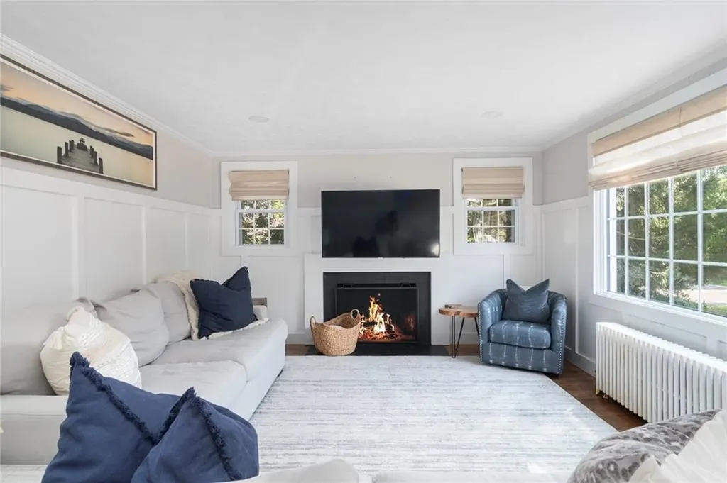 48 Prospect Street Barrington RI 02806