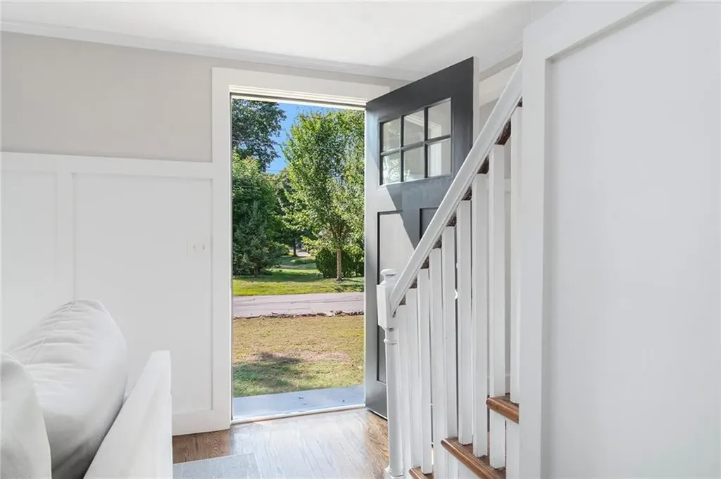 48 Prospect Street Barrington RI 02806