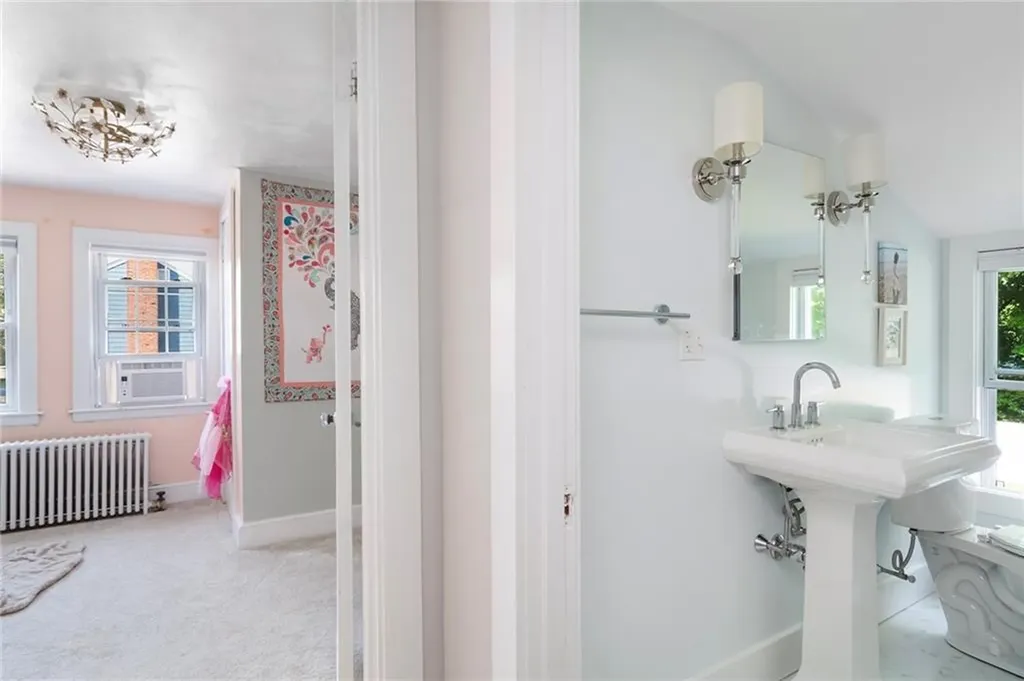 48 Prospect Street Barrington RI 02806