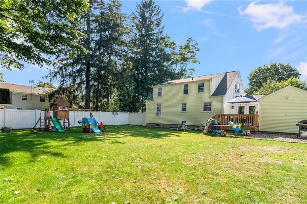 48 Prospect Street Barrington RI 02806