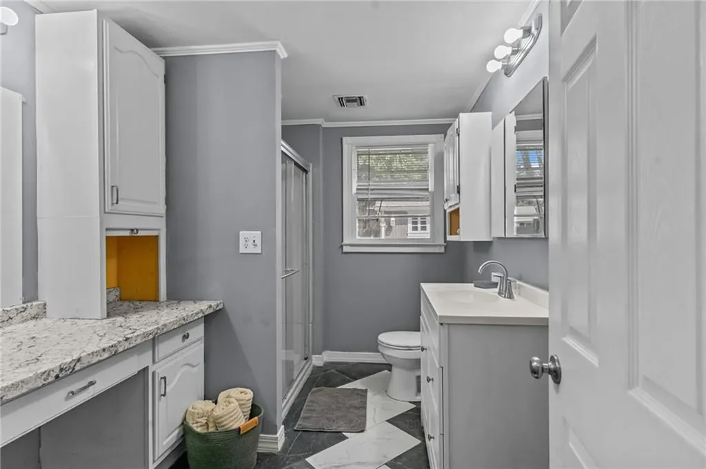 27 Metropolitan Drive Warwick RI 02886