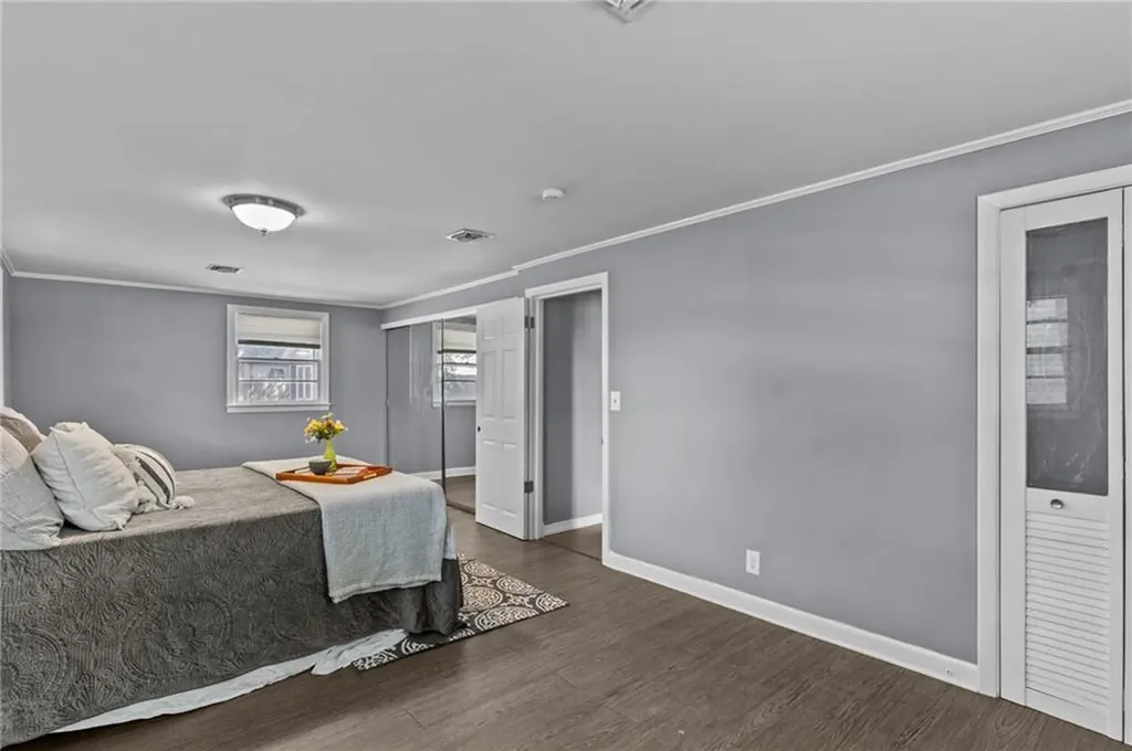 27 Metropolitan Drive Warwick RI 02886