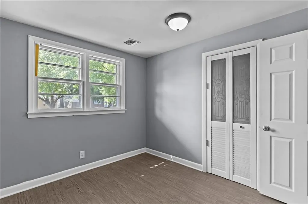 27 Metropolitan Drive Warwick RI 02886