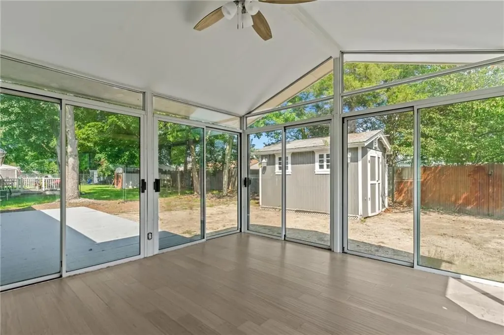 27 Metropolitan Drive Warwick RI 02886
