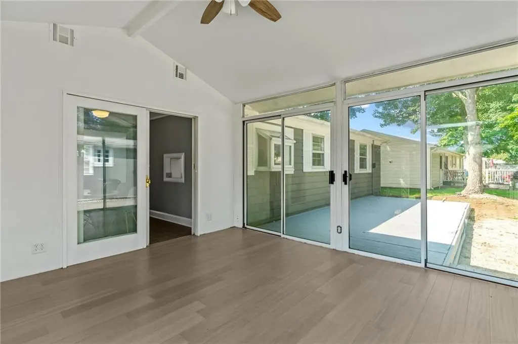 27 Metropolitan Drive Warwick RI 02886