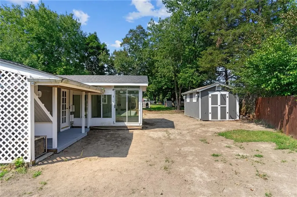 27 Metropolitan Drive Warwick RI 02886