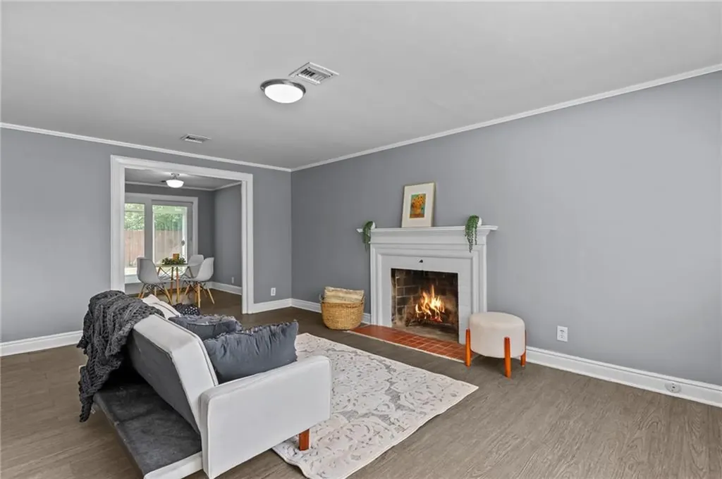 27 Metropolitan Drive Warwick RI 02886