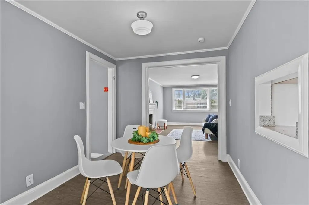 27 Metropolitan Drive Warwick RI 02886