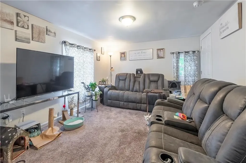 925 Cottage Street Pawtucket RI 02861