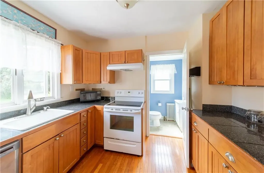 283 Tidewater Drive Warwick RI 02889