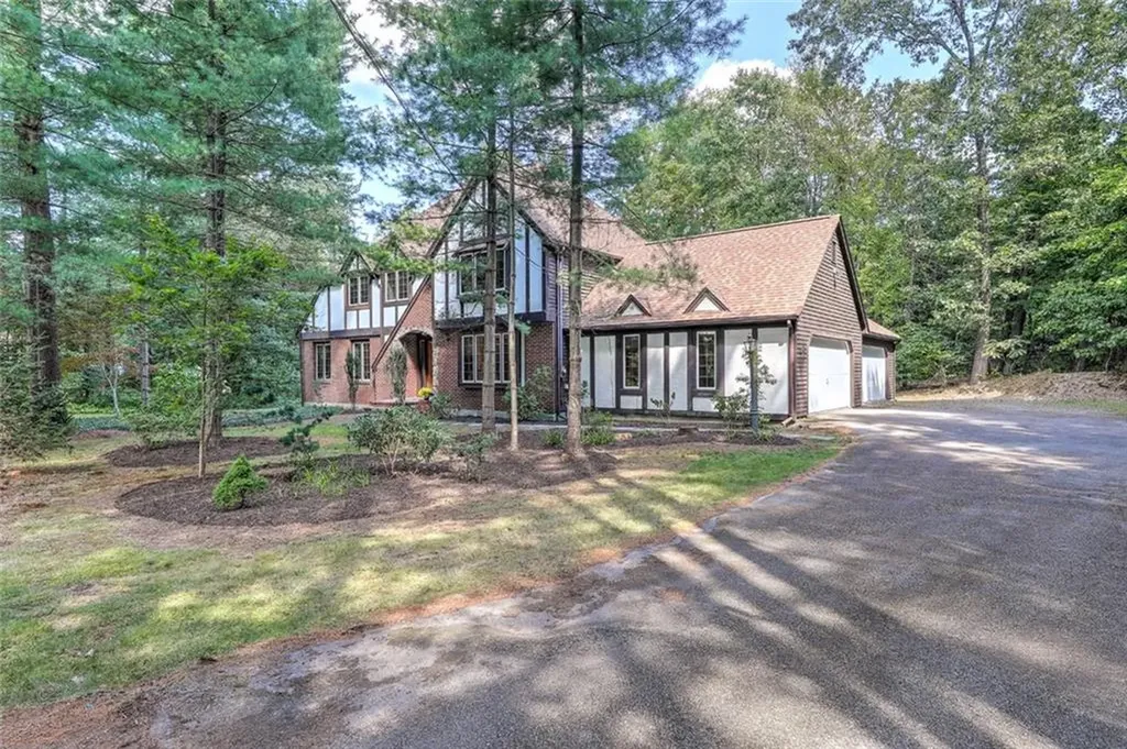 1 Georgiana Drive Cumberland RI 02864