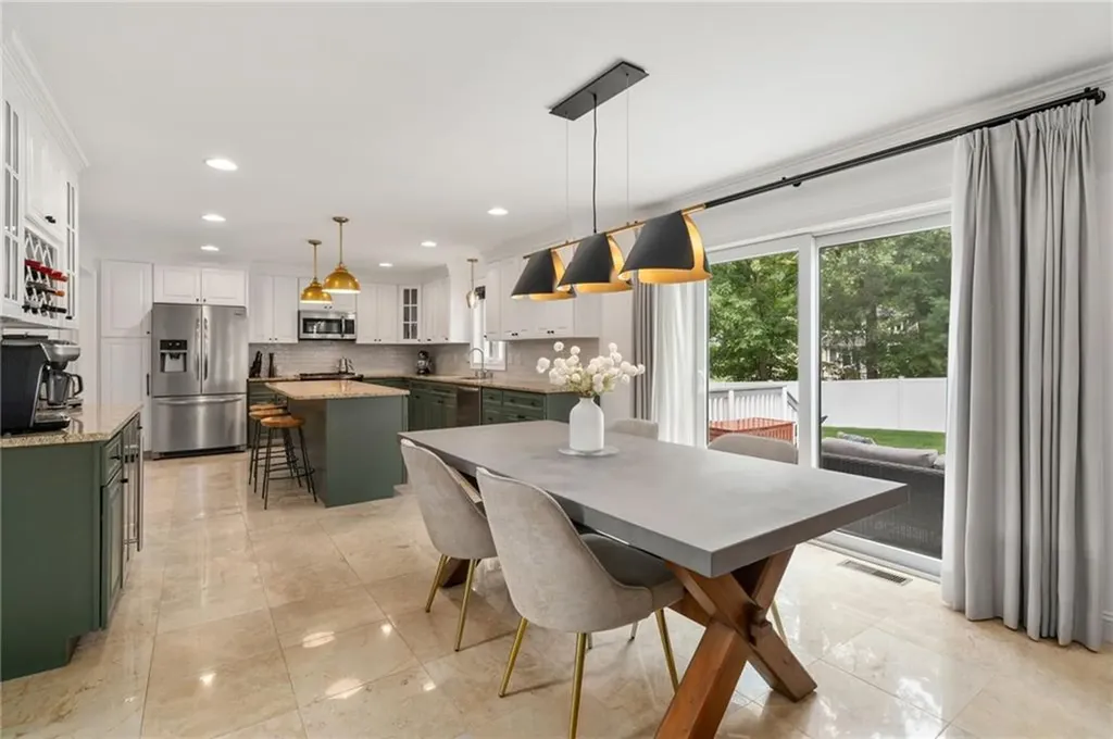14 Sables Way Lincoln RI 02865