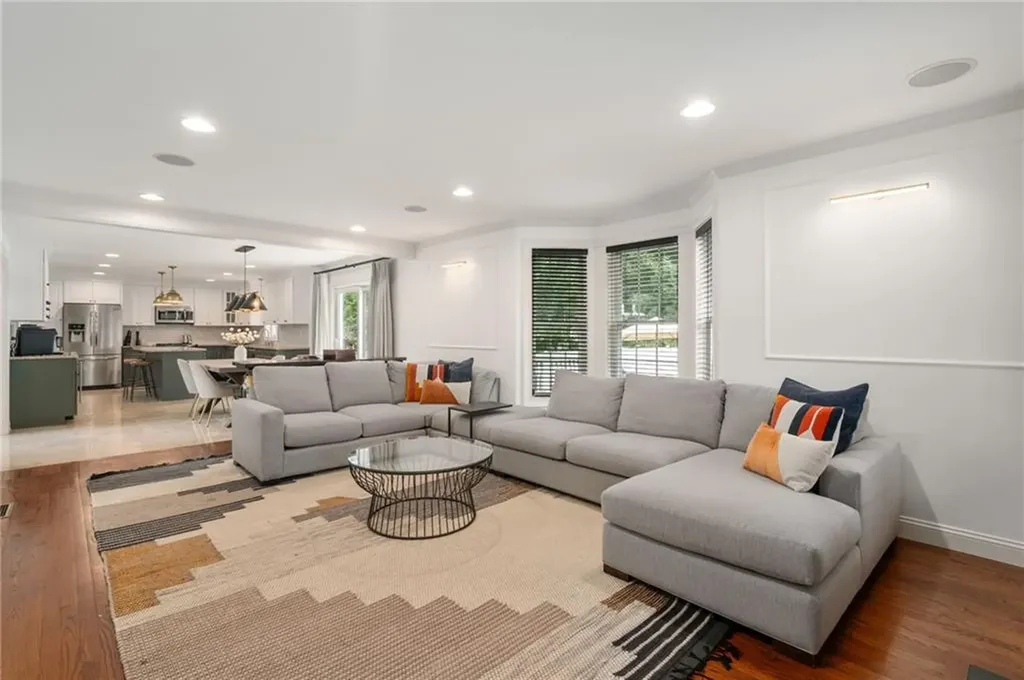 14 Sables Way Lincoln RI 02865
