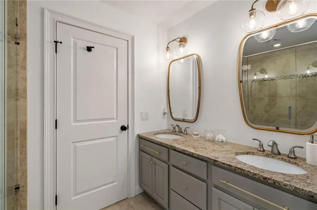 14 Sables Way Lincoln RI 02865