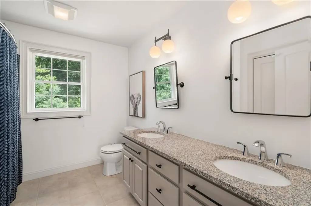 14 Sables Way Lincoln RI 02865
