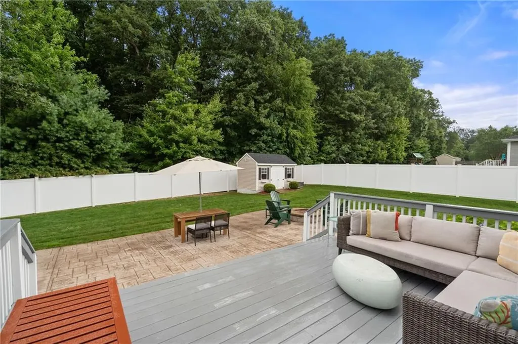 14 Sables Way Lincoln RI 02865