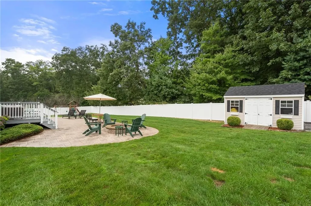 14 Sables Way Lincoln RI 02865