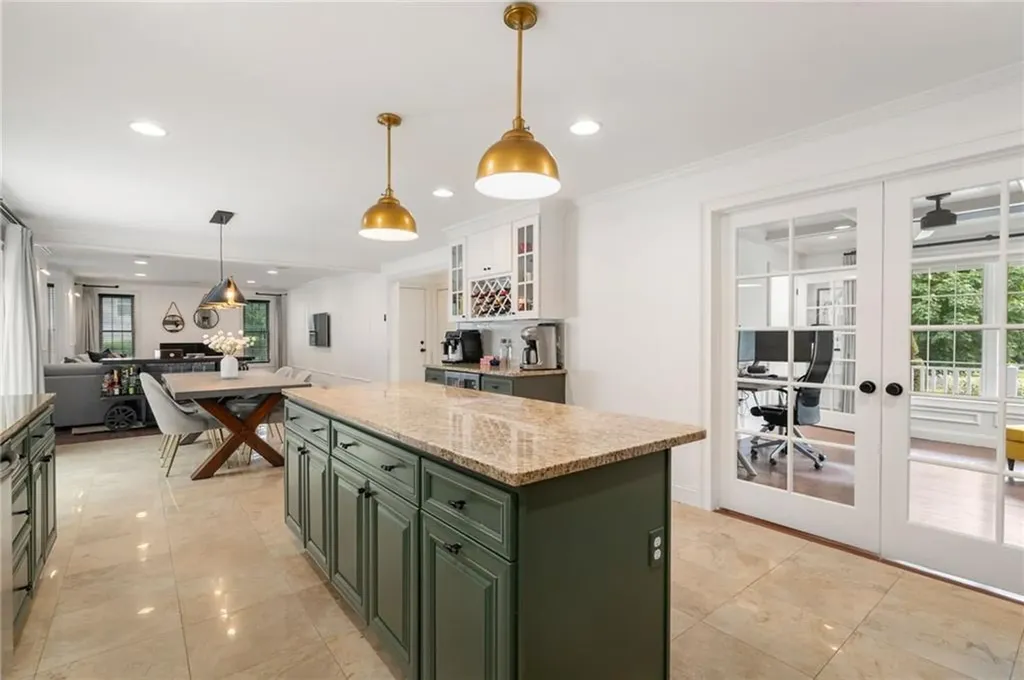 14 Sables Way Lincoln RI 02865
