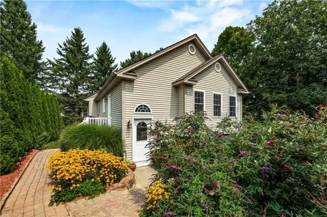 66 Meadow Avenue Cumberland RI 02864