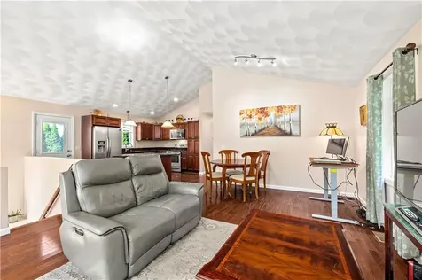 66 Meadow Avenue Cumberland RI 02864