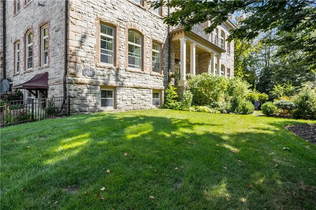 426 Spring Street Newport RI 02840