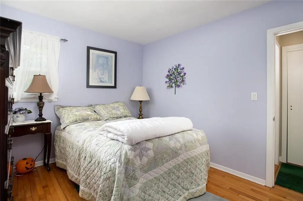 84 Coggeshall Avenue Newport RI 02840