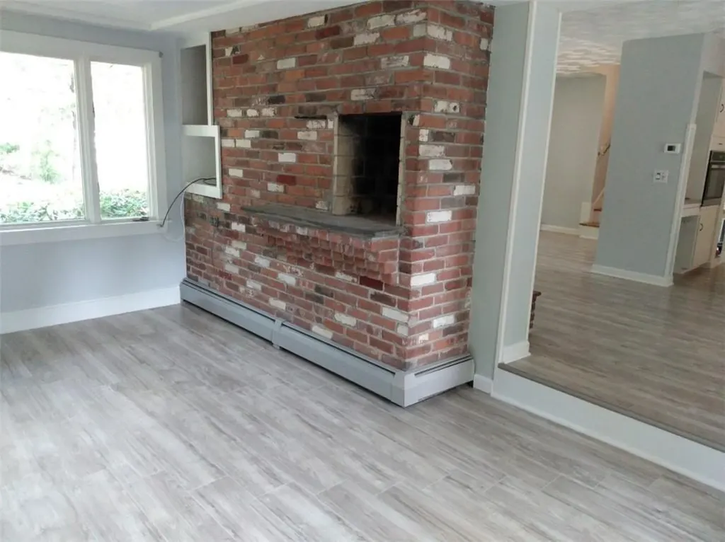 35 Rowe Drive Cranston RI 02921