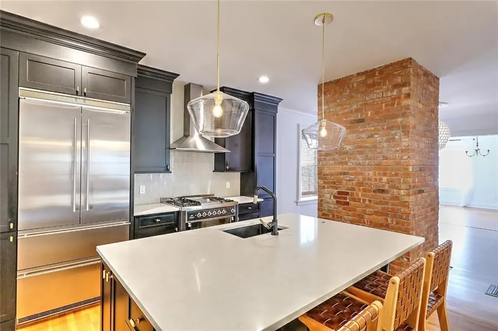 48 Bainbridge Avenue Providence RI 02909