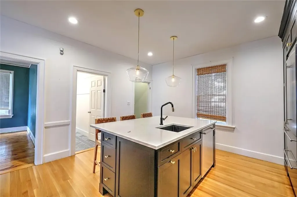 48 Bainbridge Avenue Providence RI 02909