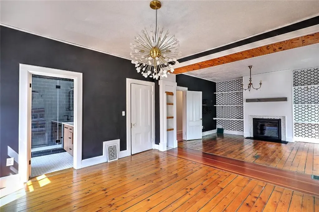 48 Bainbridge Avenue Providence RI 02909