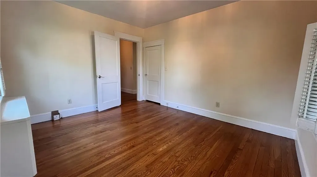 182 Wolcott Avenue Middletown RI 02842