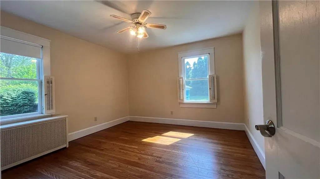 182 Wolcott Avenue Middletown RI 02842