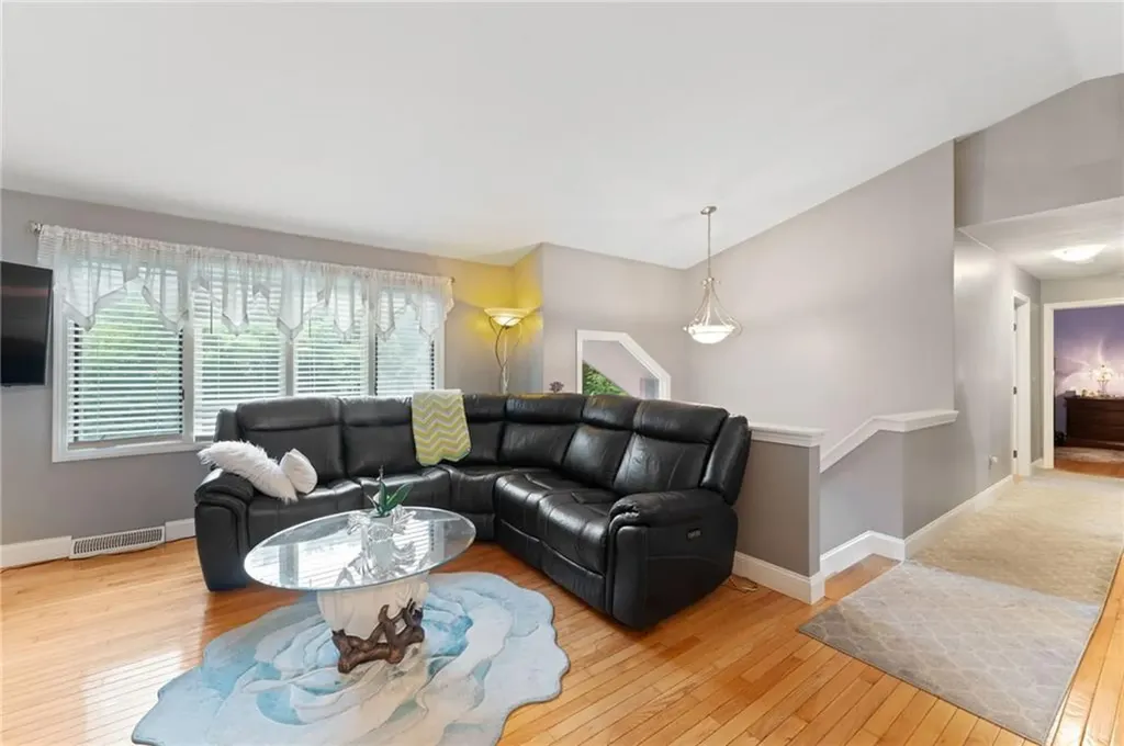 11 Circlewood Drive Coventry RI 02816