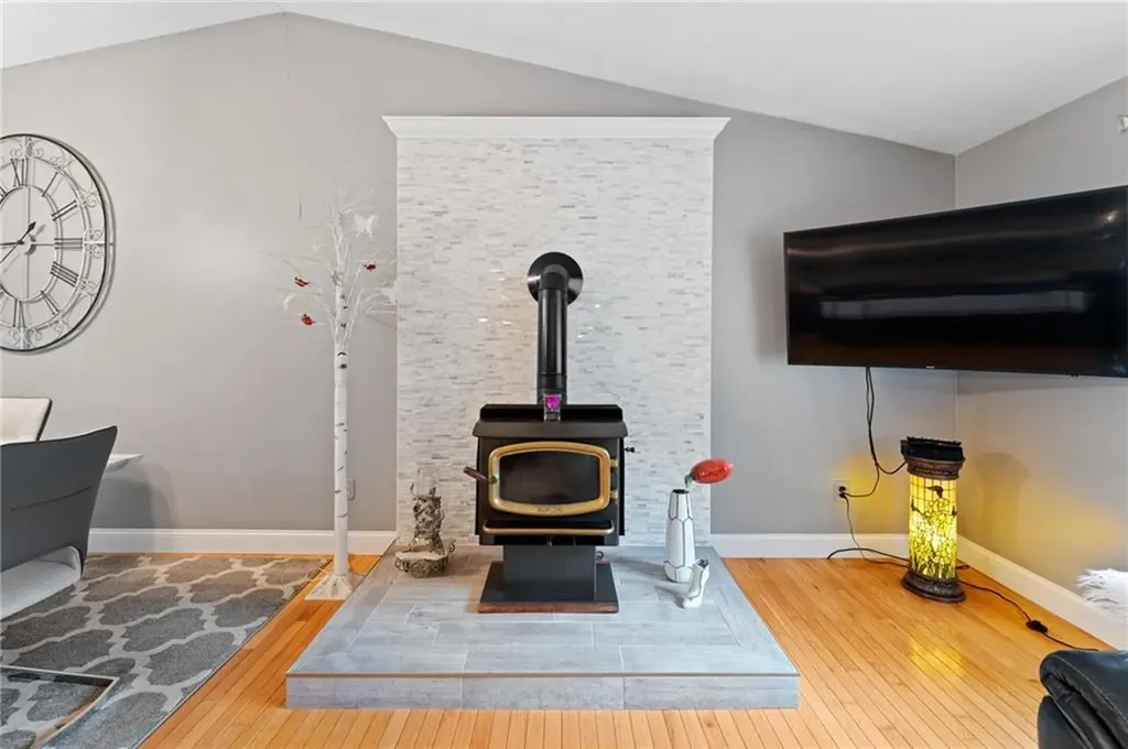 11 Circlewood Drive Coventry RI 02816