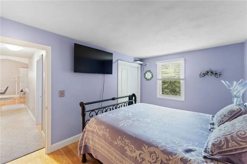 11 Circlewood Drive Coventry RI 02816