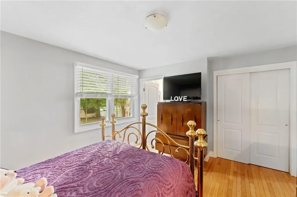 11 Circlewood Drive Coventry RI 02816