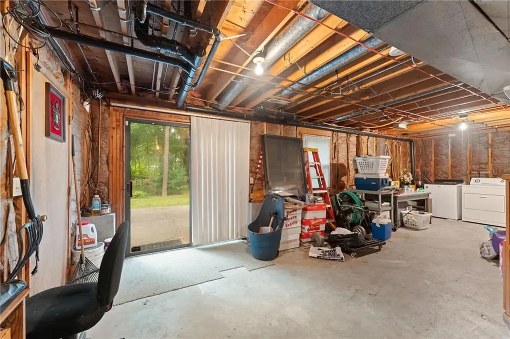 11 Circlewood Drive Coventry RI 02816