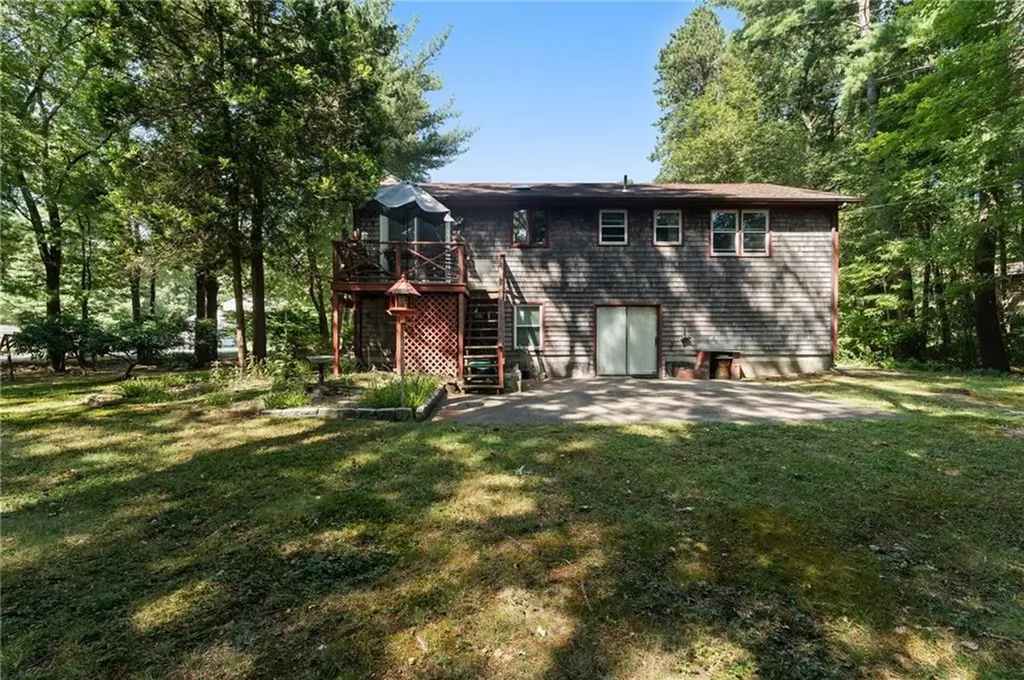 11 Circlewood Drive Coventry RI 02816