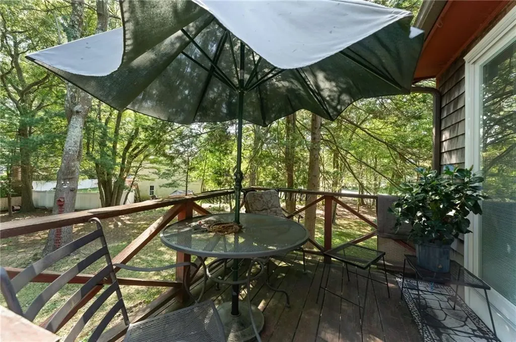 11 Circlewood Drive Coventry RI 02816