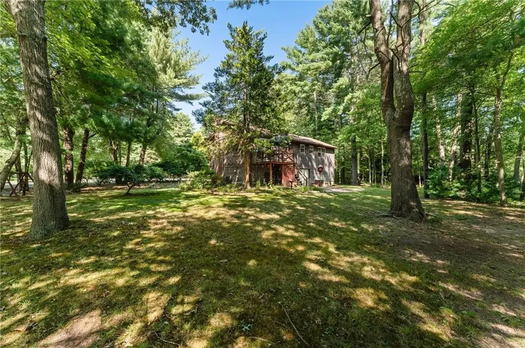 11 Circlewood Drive Coventry RI 02816